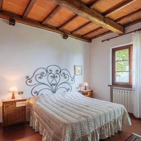 Casa de Férias La Quercia By Interhome *